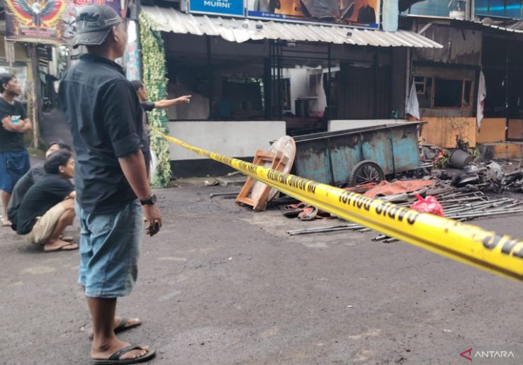Kasus Matel Kalibata, 6 Polisi Jadi Tersangka, DPR: Pembakar Kios Juga Harus Dihukum