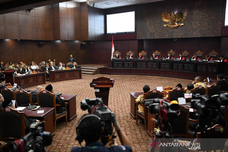   MK Nilai Kehadiran BG di Ulang Tahun PDIP dan Ucapan SBY Tak Ada Hubungan dengan Kecurangan