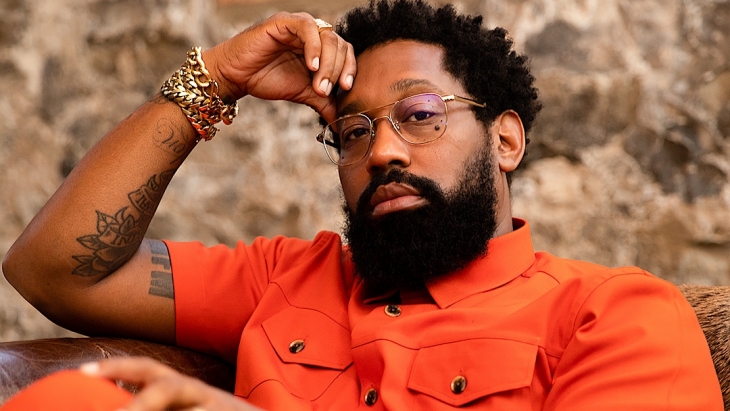 Pengalaman PJ Morton Tentang Kehilangan dalam ‘Please Don’t Walk Away’