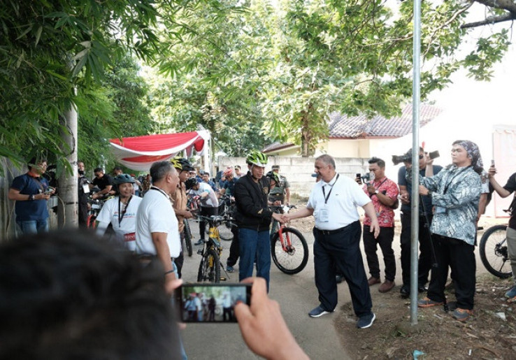 Jokowi Tak Konsisten dalam Relaksasi DNI, Gerindra: Jangan Dijadikan Buat Pencitraan