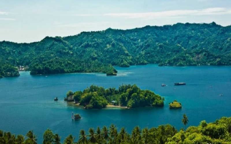 Festival Pesona Teluk Lembeh