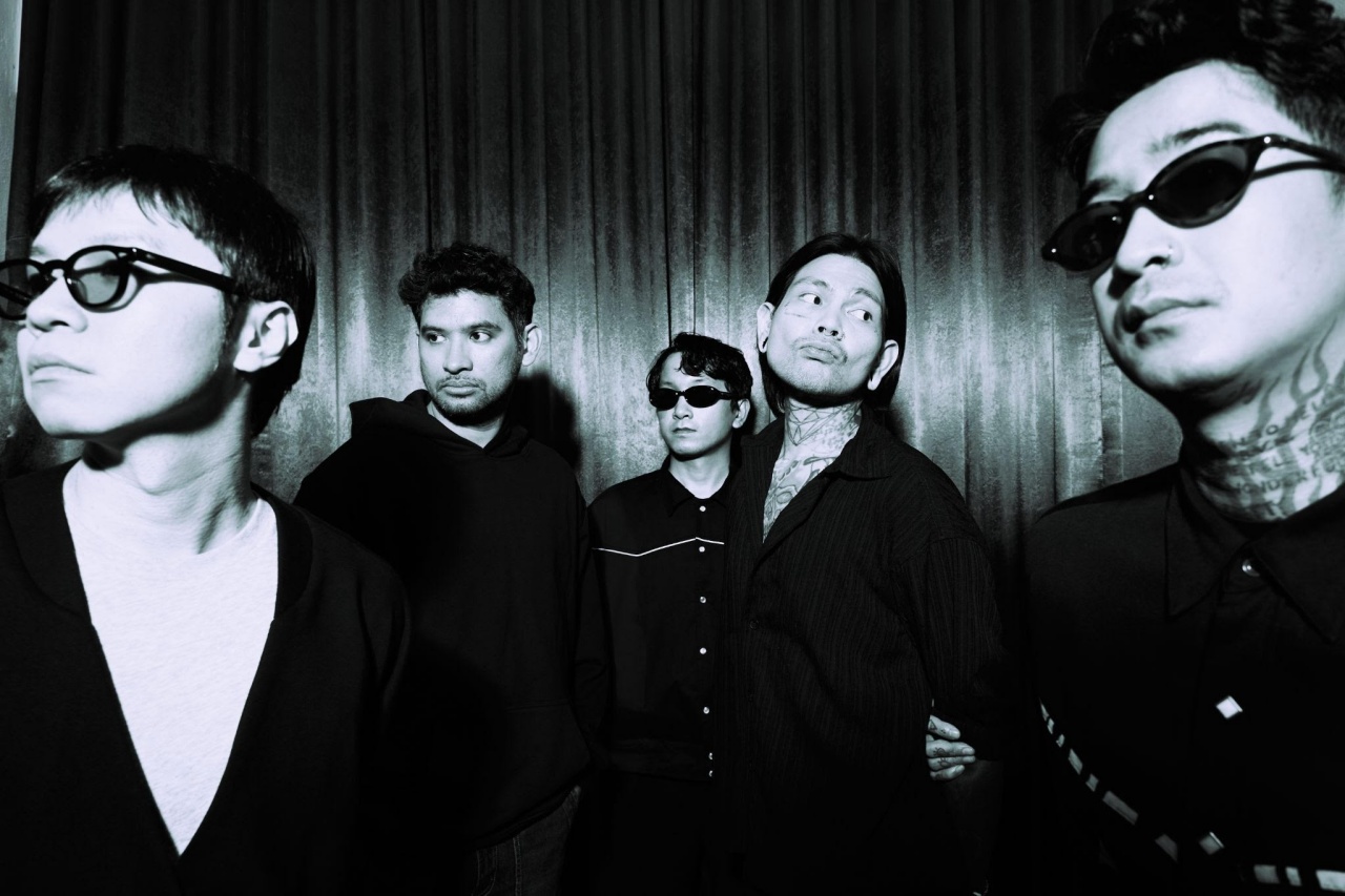 GHO$$ Hadirkan Album Perdana 'The Whitest Blackout', Jadi Kisah Emosional tentang Kehilangan dan Harapan
