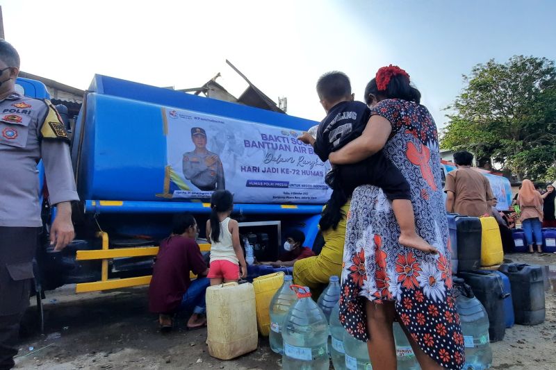 Dalam 2 Bulan Pemkab Bekasi Salurkan 5,5 Juta Liter Air Bersih 