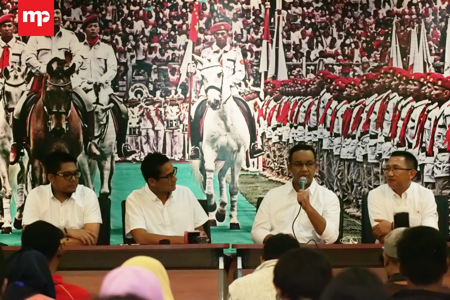 Pendukung Anies-Sandi Nobar di Cicurug