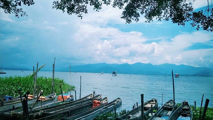 Jelajahi Pulau Sumatra, ini Lima Danau Terkenal Wajib Kamu Singgahi