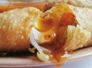 Bukan Pastel, Ini Jalangkote Dari Makassar yang Punya Kenikmatan Berbeda