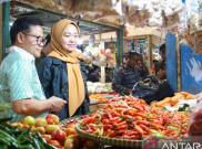 Cak Imin Blusukan Cek Harga-Harga Kebutuhan Pokok ke Pasar Tradisional