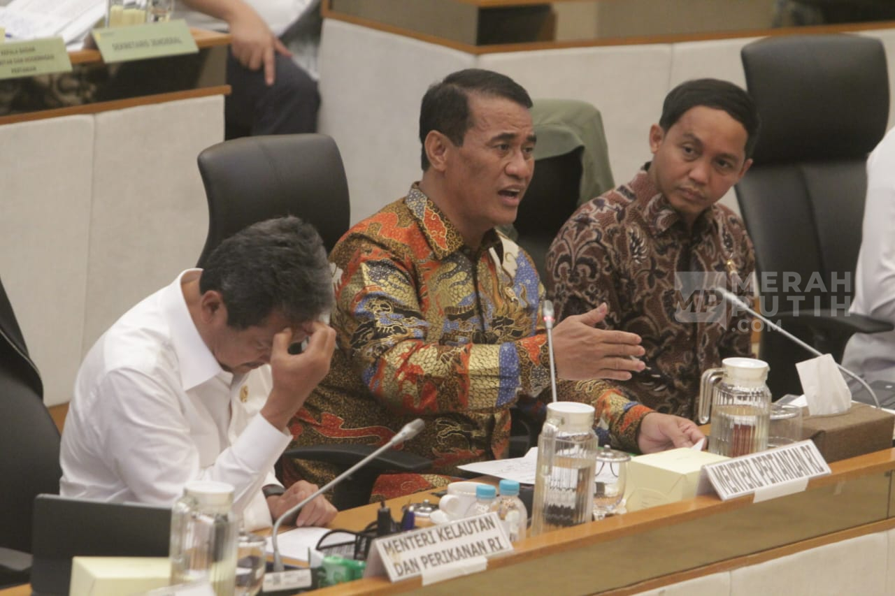 Raker Komisi IV DPR Bahas Upaya Pemulihan Pascabencana Banjir Sumatera 