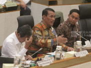 Raker Komisi IV DPR Bahas Upaya Pemulihan Pascabencana Banjir Sumatera 