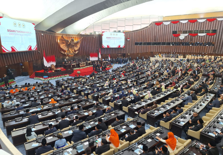 Tiba di Sidang Tahunan, Presiden Disambut Ketua MPR dan DPD