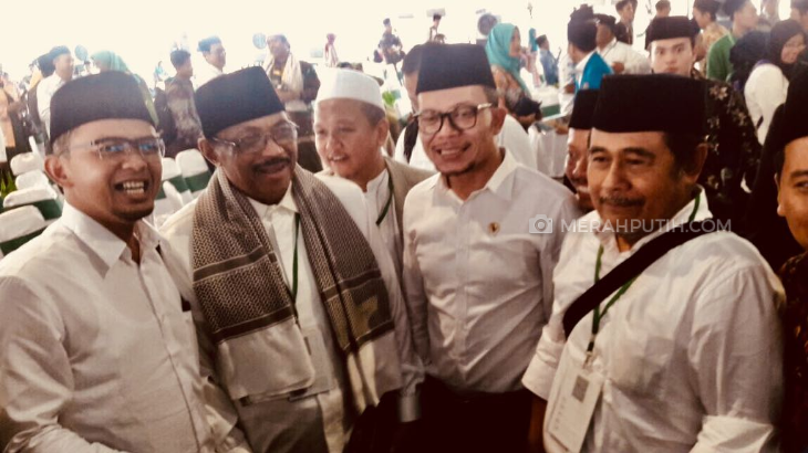 Dukung Maman Imanulhaq, KH Manarul Hidayat: Ayo Kang Maju
