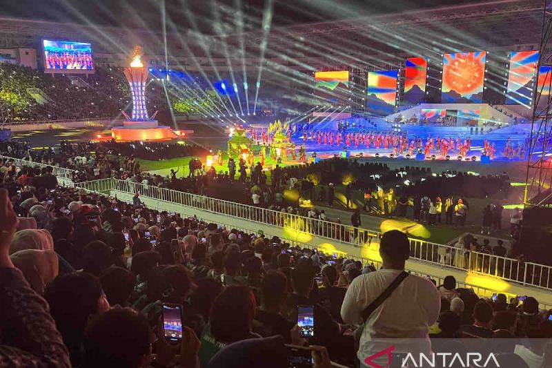 Masyarakat Antusias Penuhi Stadion Buat Saksikan Penutupan PON XXI Aceh-Sumatera Utara 2024