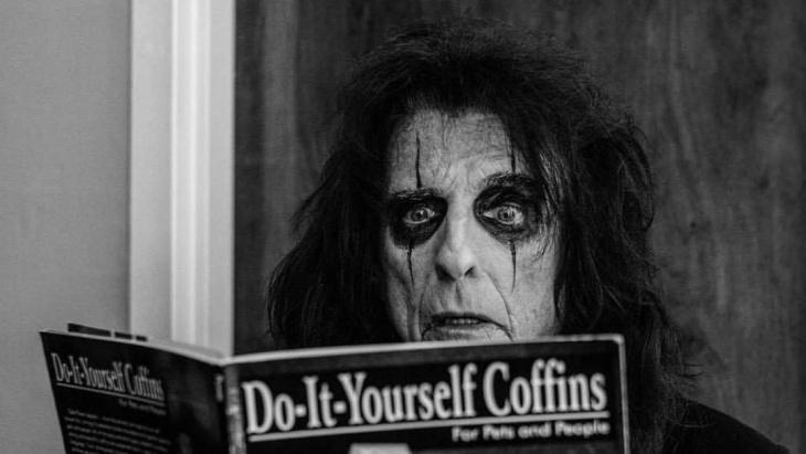 Single 'Rock ‘n’ Roll' Teaser Album Baru Alice Cooper
