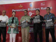 Bangun Bioskop Rakyat Pertama di Teluk Gong, Anies: Pengelola Harus Jaga Kebersihan