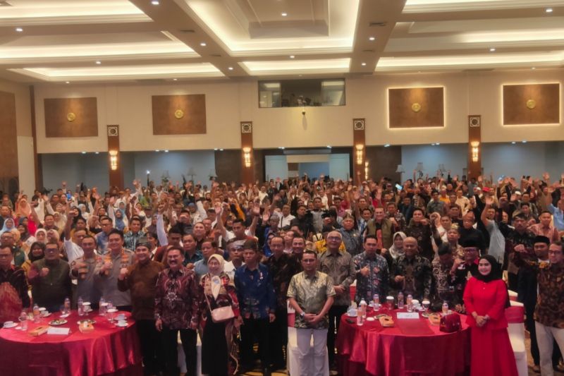 Ketua Umum PWI Pusat Zulmansyah Minta Maaf HPN 2025 Berlangsung di Tengah Perpecahan Organisasi