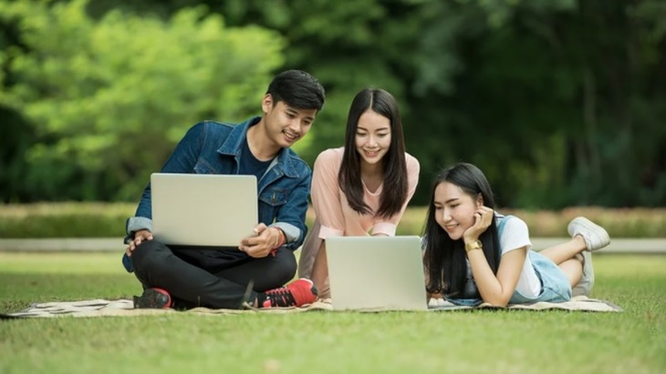 Penggunaan Teknologi Harus Diimbangi Literasi Digital yang Mumpuni