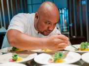 JHL Solitaire Berkolaborasi dengan Chef Mili Hendratno Sambut Ramadan Lewat 'Timeless Light of Tradition'