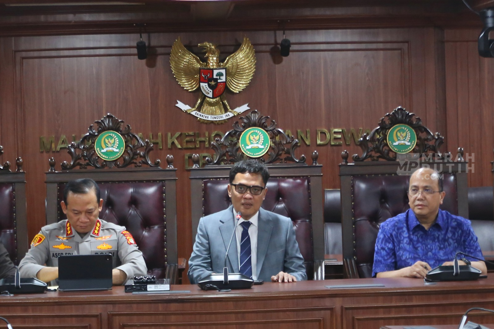 Dirut Mandiri Aktifkan Rekening Aktivis Pati Supriyono alias Botok
