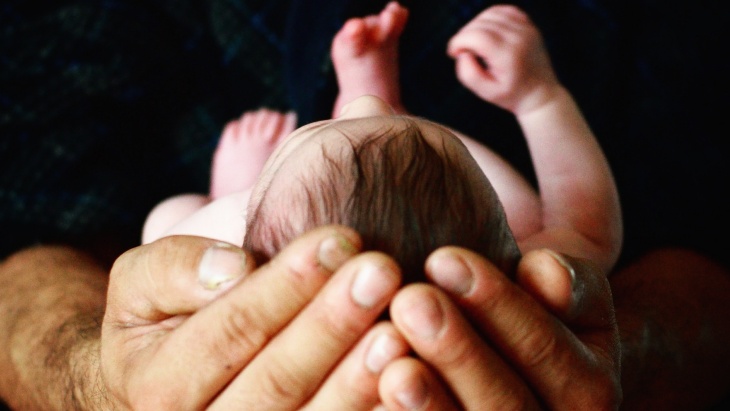 Mengintip Tradisi Pemberian Nama Anak 'Medak Api'