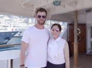 Maia Estianty Pamer Foto Bareng dengan Chris Hemsworth