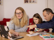 Platform Parenting Siap Bantu Para Orang Tua