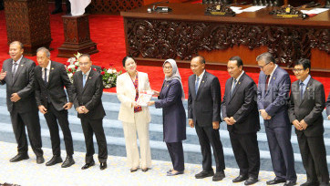 BPK Serahkan Laporan IHPS Semester II 2025 dalam Rapat Paripurna DPR