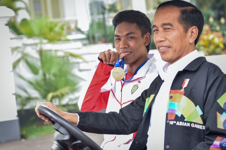 Pulang Kampung Bantu Korban Gempa, Ini Tugas Zohri di Tim PMI