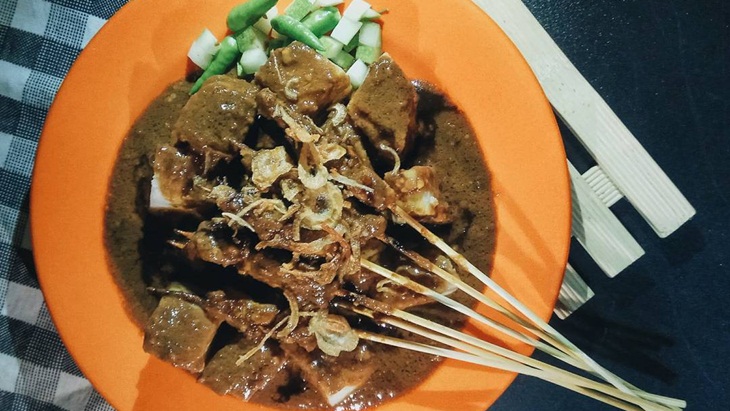 Sate Eddy, Sajian Padang yang Ngetren di Jambi