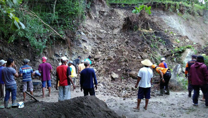 Korban Dampak Badai Cempaka di Yogyakarta Terus Bertambah