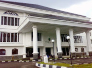 120 Anggota DPRD Jawa Barat 2019-2024 Resmi Dilantik