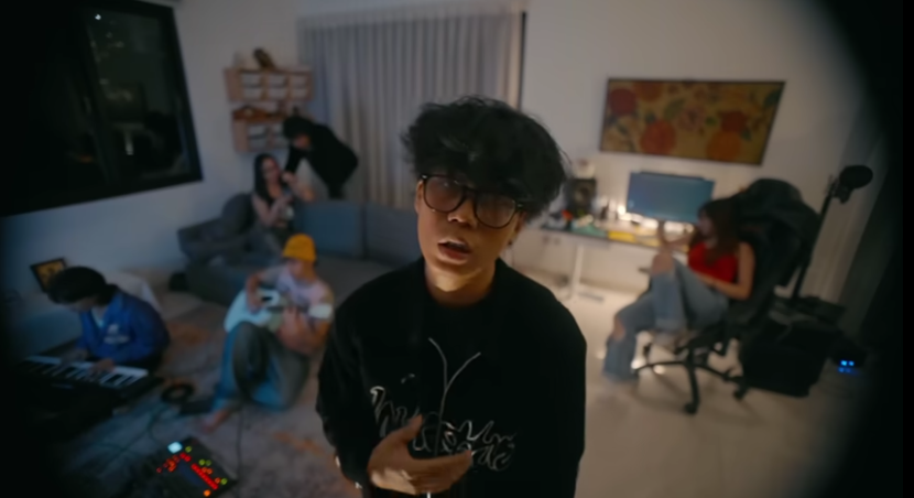Makna dan Lirik Lagu Garam dan Madu (Sakit Dadaku)