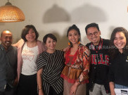 Peringati Hari Musik Nasional, 4 Pasang Penyiar Radio Mendadak Nyanyi