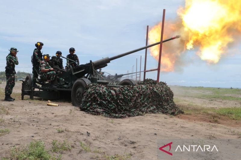 Aksi KSAD Jenderal Maruli di Atas Artileri Berat, Sukses Tembak Jatuh Drone Musuh