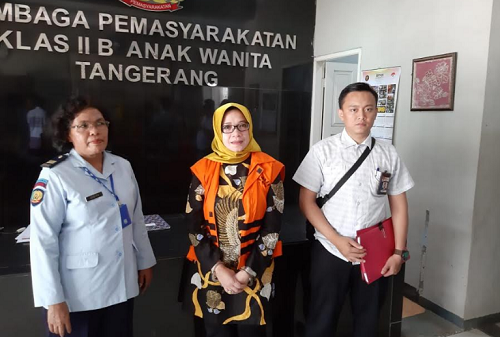 KPK Jebloskan Terpidana Suap PLTU Riau-1 Eni Saragih ke Lapas Tangerang