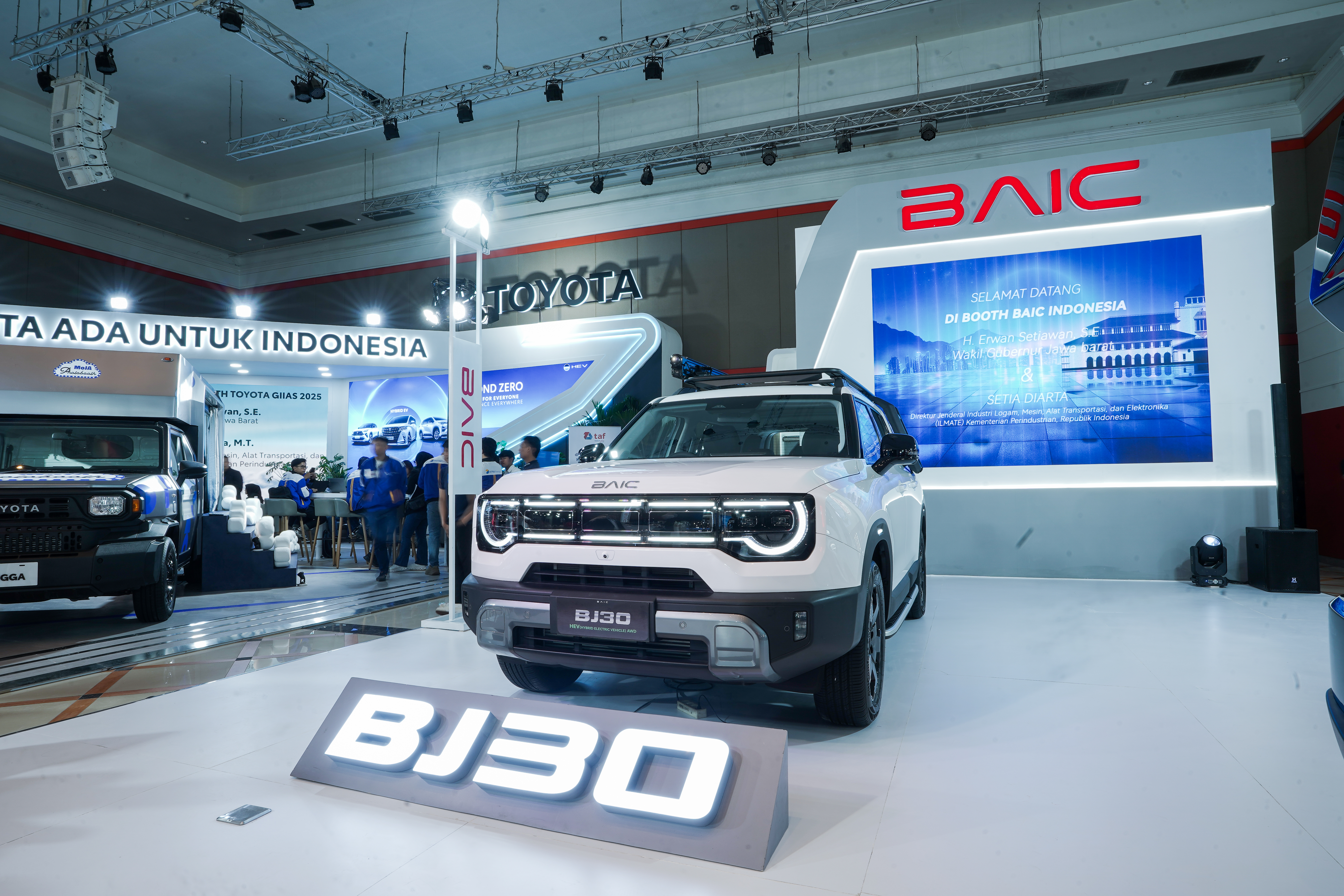 BAIC BJ30 Unjuk Gigi di GIIAS Bandung 2025, Ada Harga Khusus Buat 500 Pembeli Pertama!