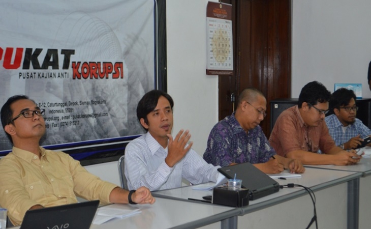 Jokowi Harus Ikuti Desakan Masyarakat untuk Batalkan Revisi UU KPK