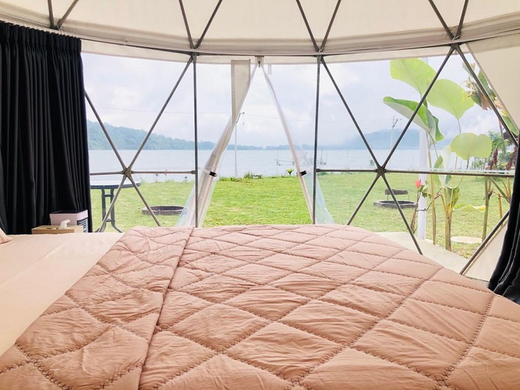airbnb