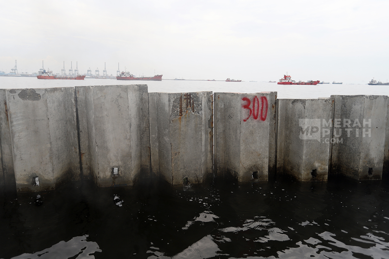 Tanggul Beton di laut Cilincing Diklaim Buat Proyek Pelabuhan Bukan Seperti Proyek Pagar Laut