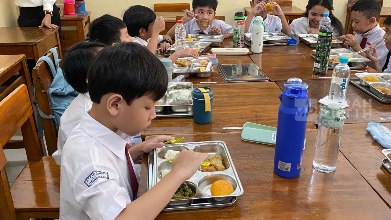 Program Makan Bergizi Gratis Dianggap Timpang dan Tak Merata