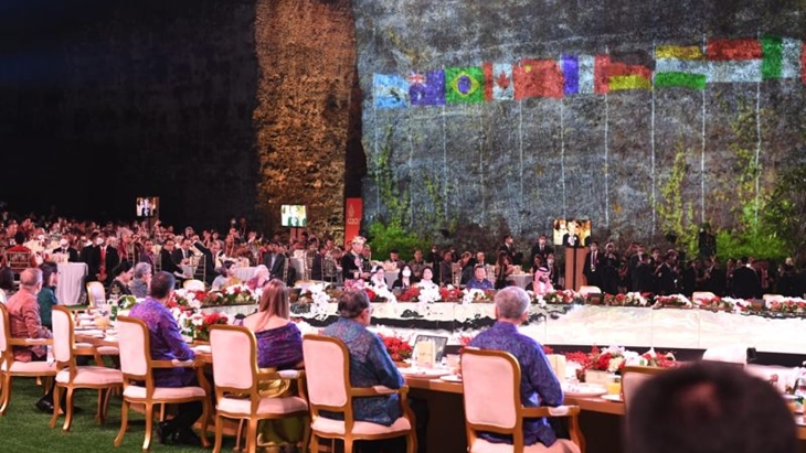 Menu Khas Berbagai Daerah Indonesia Tersaji saat Makan Malam Delegasi KTT G20
