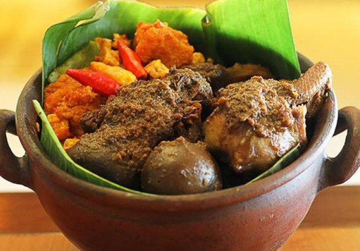 Ini Rekomendasi Makan Gudeg Lazis di Jogja