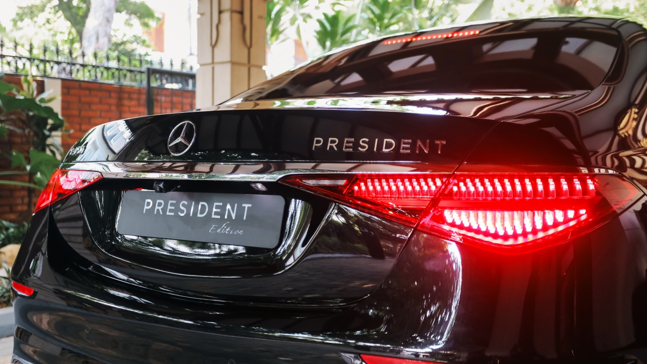 Mercedes-Benz Luncurkan Edisi Khusus 'S450 President Edition' Sebanyak 60 Unit