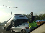 Kecelakaan Beruntun di Tol Pondok Indah, Lima Mobil Saling Seruduk