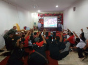 Relawan Nobar Debat Capres di Posko Pemenangan, Ibunda Jokowi Kirim Makanan dan Kopi