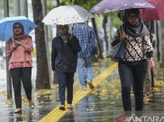 Cuaca Jakarta Hari Ini: Jakbar-Jaksel Diguyur Hujan Disertai Petir