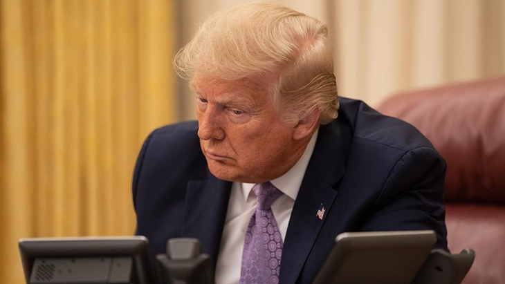 Donald Trump Positif COVID-19