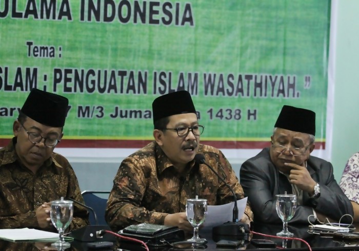 Tolak Pencantuman Aliran Kepercayaan di KTP, MUI Tegaskan Tidak Anti Perbedaan