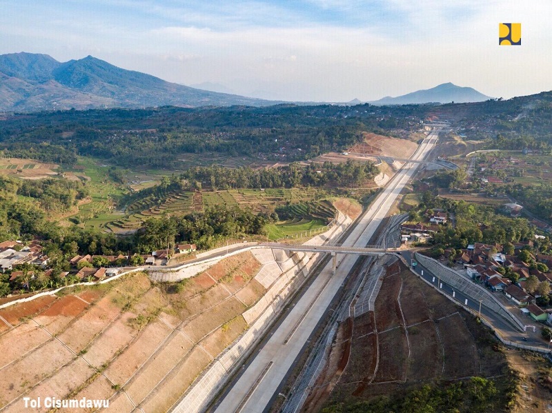 Pembangunan Tol Cisumdawu. (Foto: Kementerian PUPR).