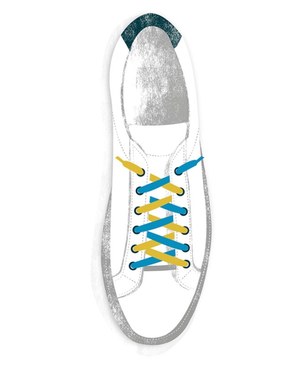 Cara mengikat sepatu menyilang. (Foto: Fashion Beans)