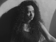Makna Literal dan Metaforis dari Wizzy di Single ‘Poor Little Kitty’